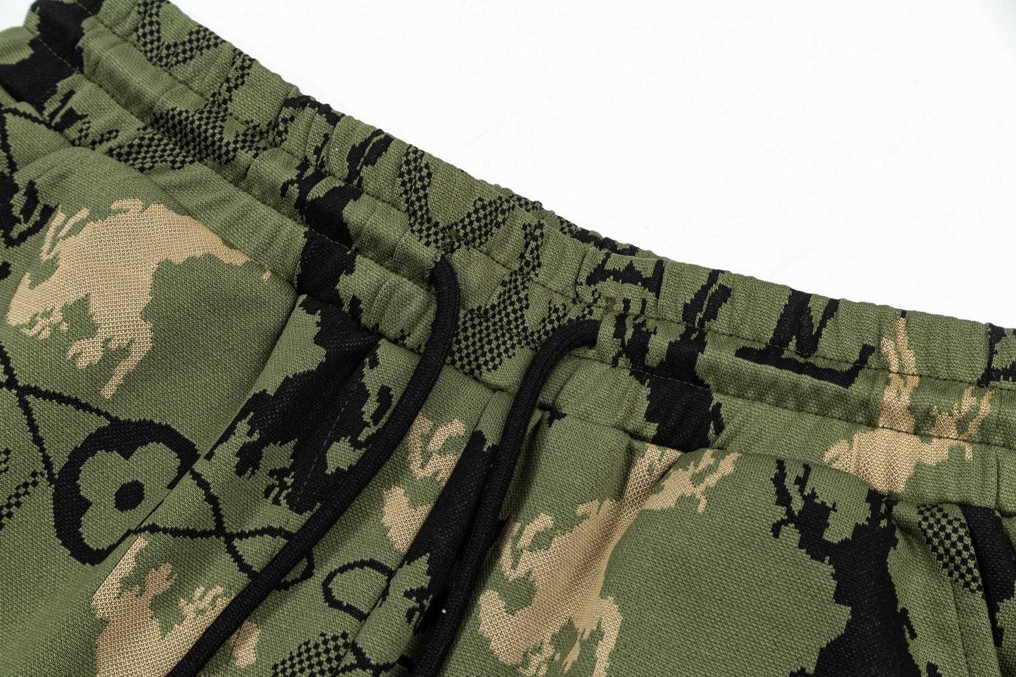 250404 New high-quality military green jacquard fabric knitted shorts