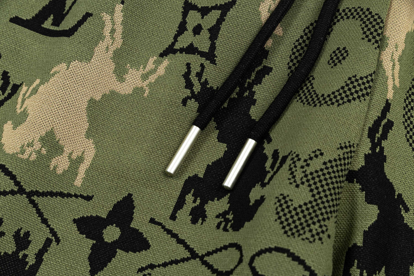 250404 New high-quality military green jacquard fabric knitted shorts