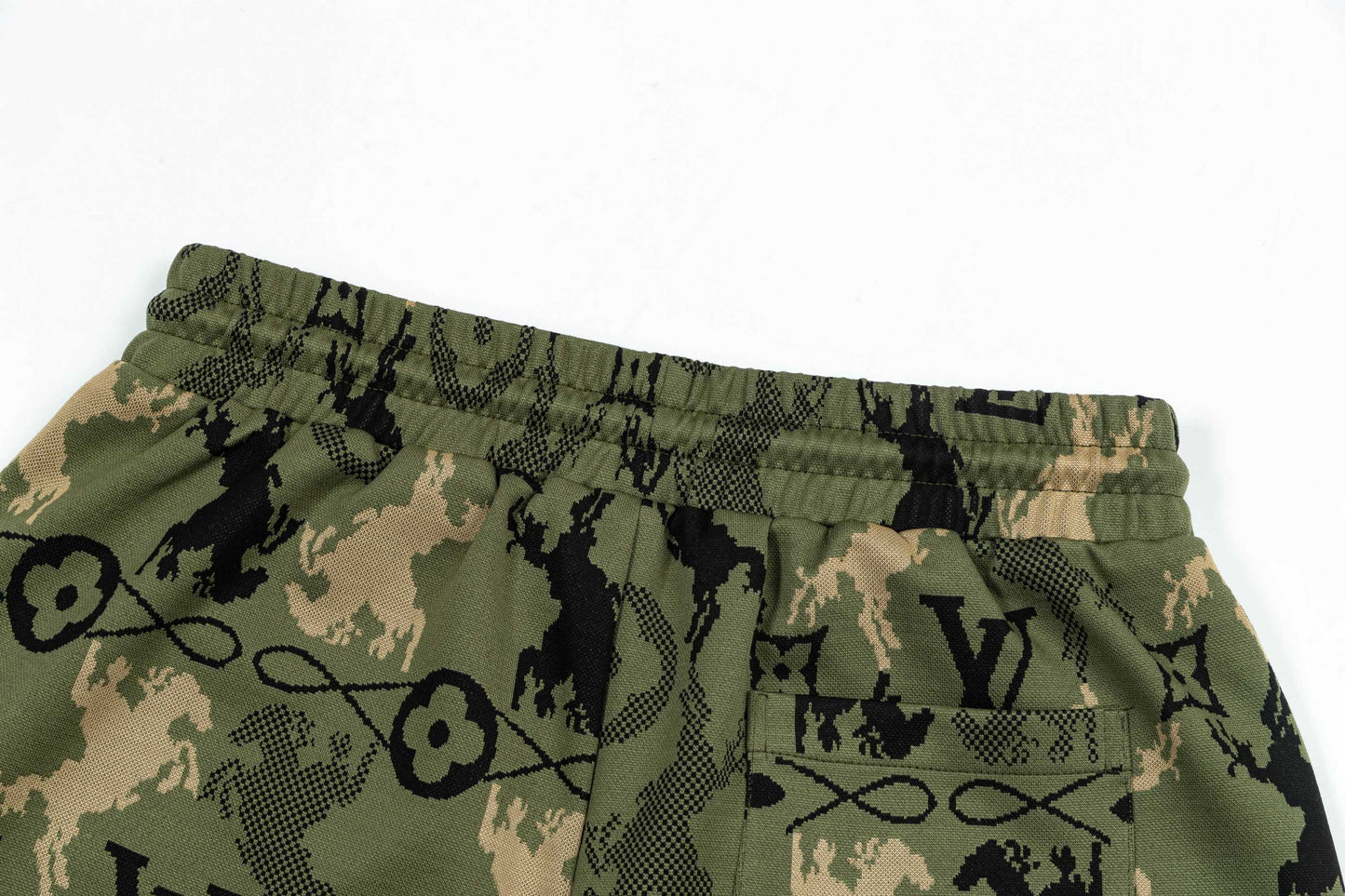 250404 New high-quality military green jacquard fabric knitted shorts