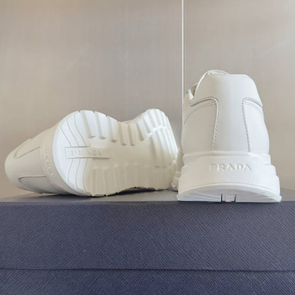 250507 New high-quality height-increasing fashionable classic sports shoes